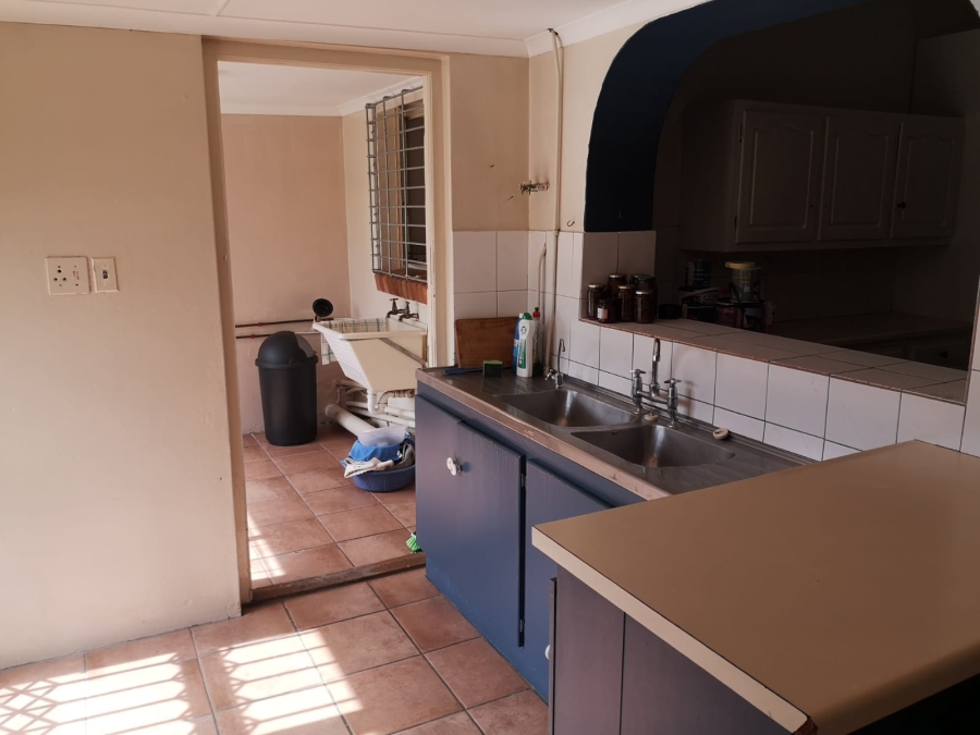 4 Bedroom Property for Sale in Despatch Central Eastern Cape